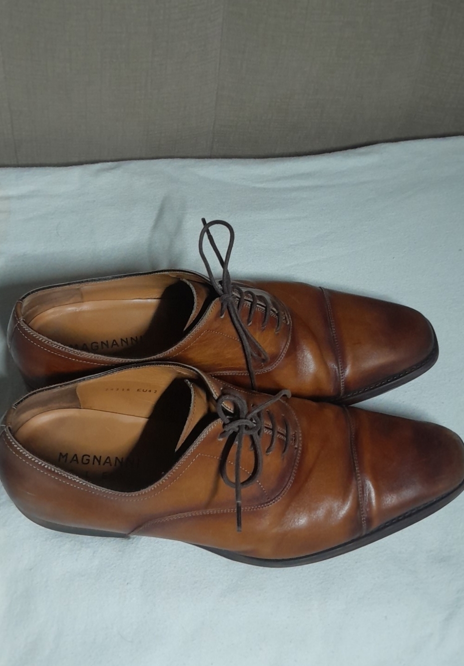 Magnanni Cognac Brown Leather Cap-Toe Oxfords